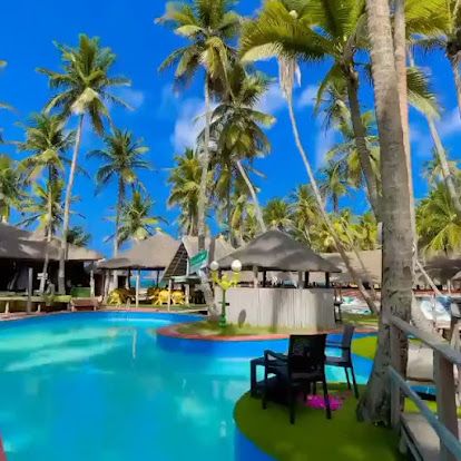 La Campagne Tropicana Retreat